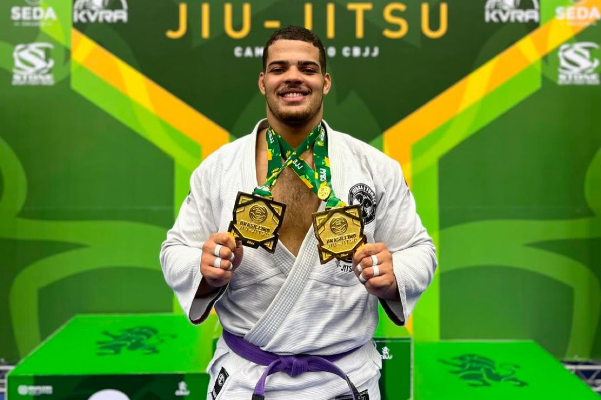 Adrian Roberto brilhou no Campeonato Brasileiro de Jiu-Jitsu. Foto: Divulgação/CBJJ