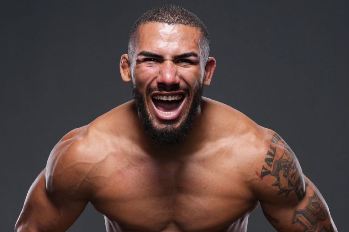 Vitor Petrino é a principal promessa brasileira nos meio-pesados. Foto: Divulgação/UFC Índia