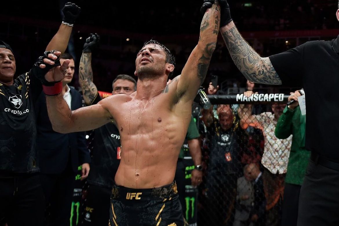 Alexandre Pantoja derrotou Steve Erceg na luta principal do UFC 301. Foto: Divulgação/UFC