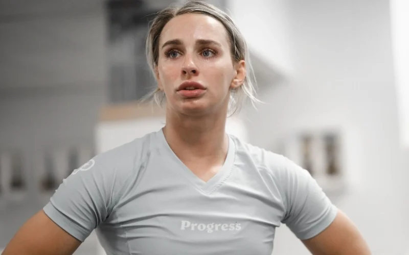 Ffion Davies sofre lesão e está fora do WNO 22; conheça sua substituta