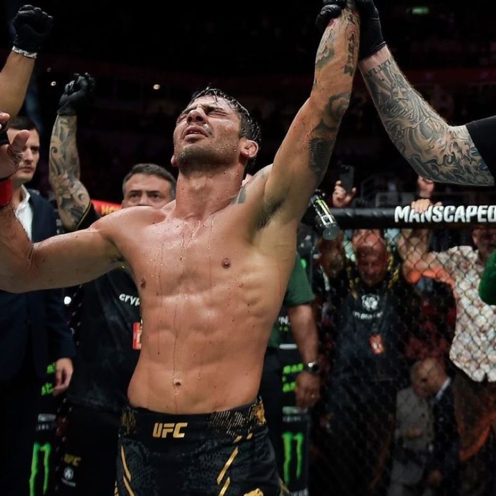 Alexandre Pantoja derrotou Steve Erceg na luta principal do UFC 301. Foto: Divulgação/UFC