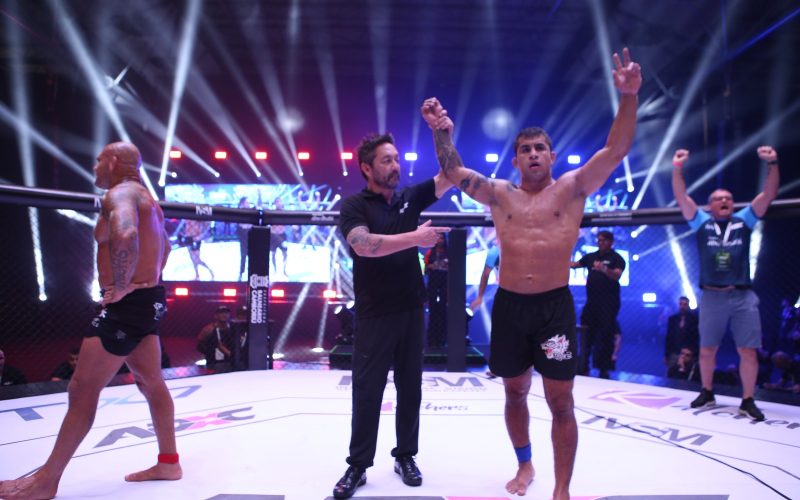 Henrique Ceconi derrotou Roberto Cyborg no ADXC 3. Foto: ADXC