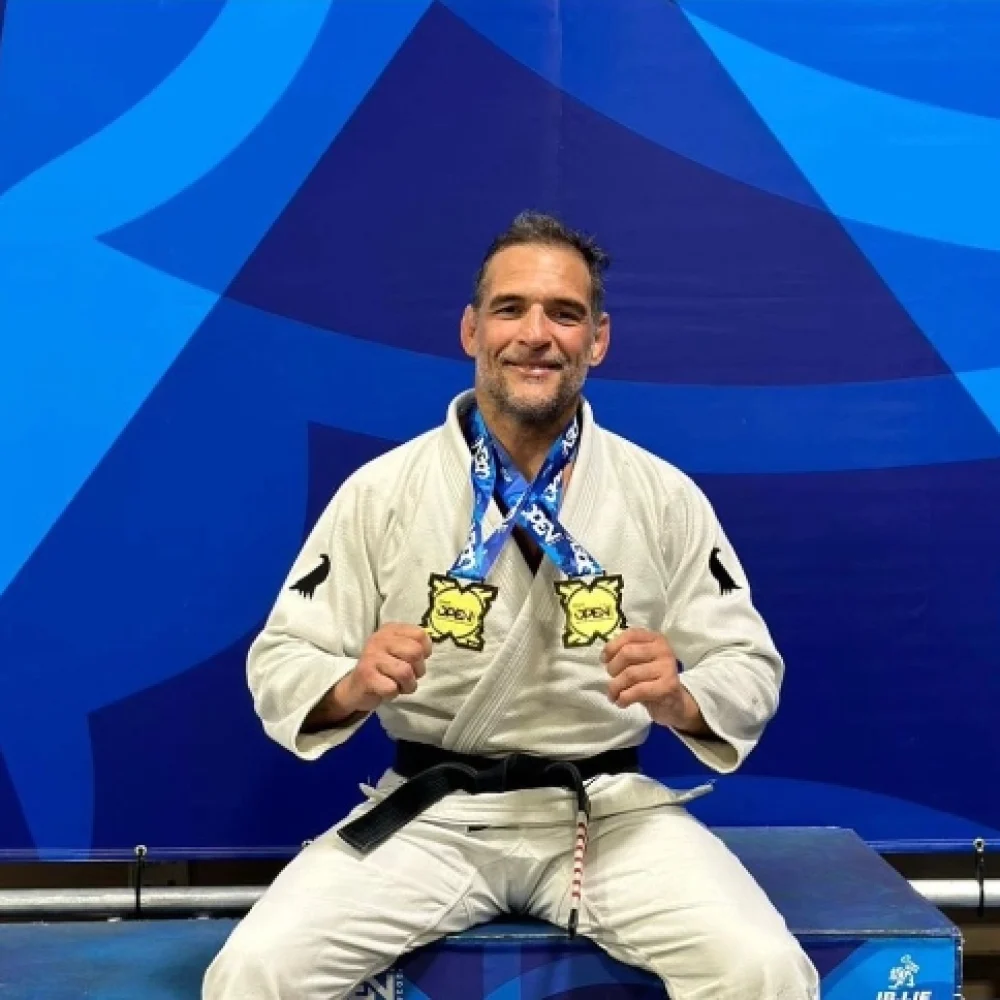 Léo Leite volta à ativa e triunfa no Miami Open
